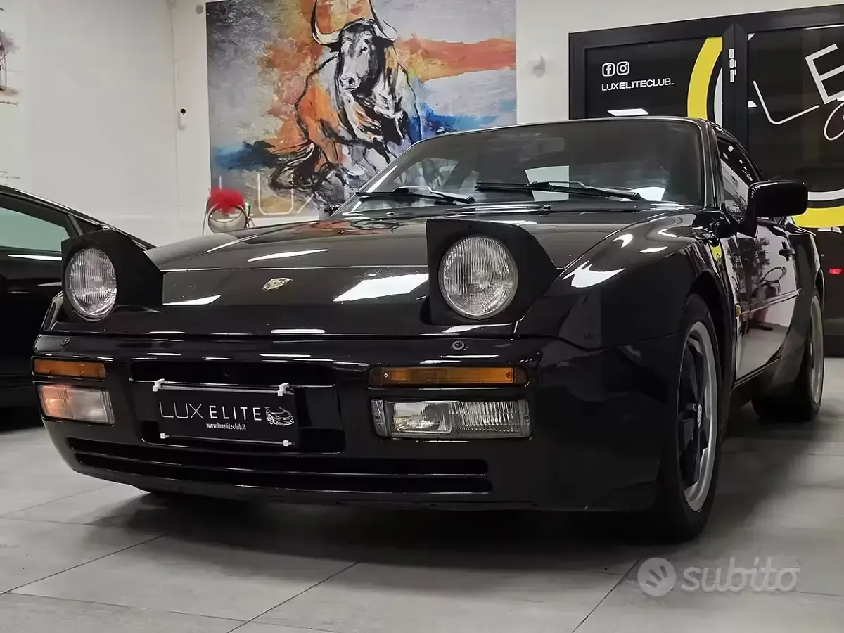 Usata Porsche 944 211 CV (155 kW) 1991 Schwarz metallic Coupé