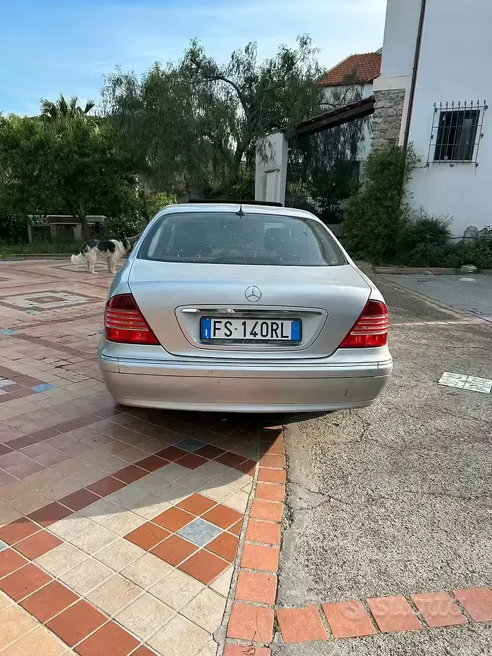Usata Mercedes S320 204 CV (150 kW) 2003 Grigio Berlina