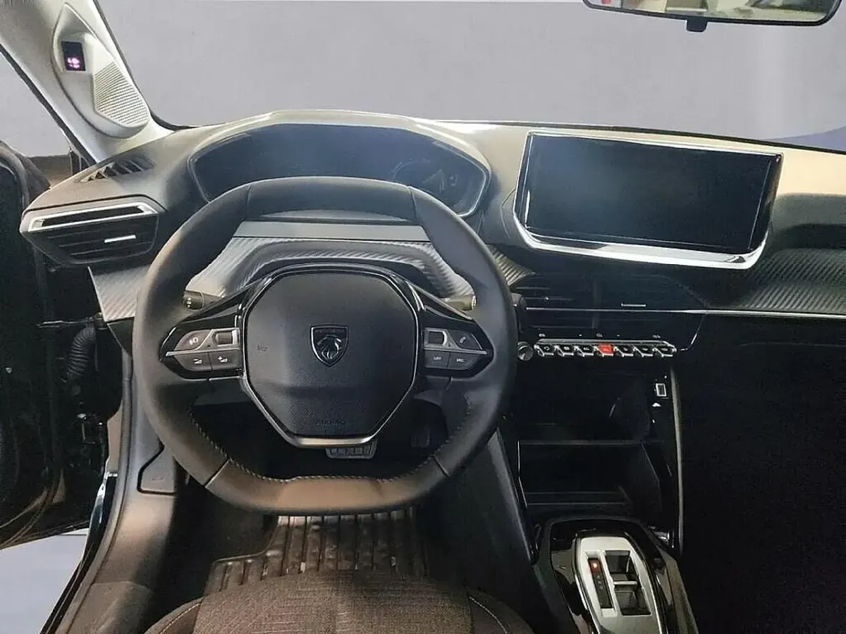 Nuova Peugeot 208 110 CV (80 kW) 2026 Nero Utilitaria