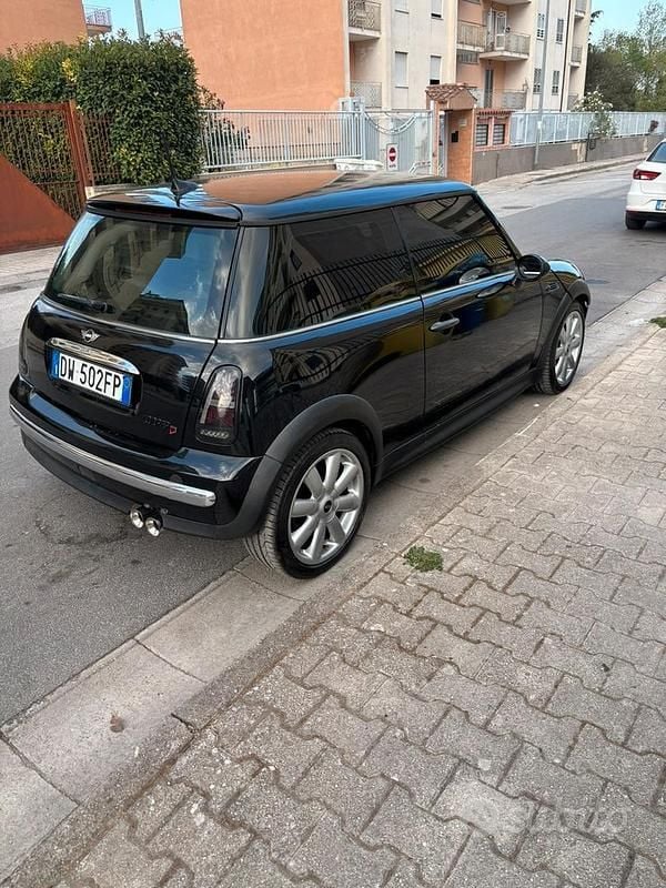 Usata Mini One D 75 CV (55 kW) 2007 Nero Utilitaria
