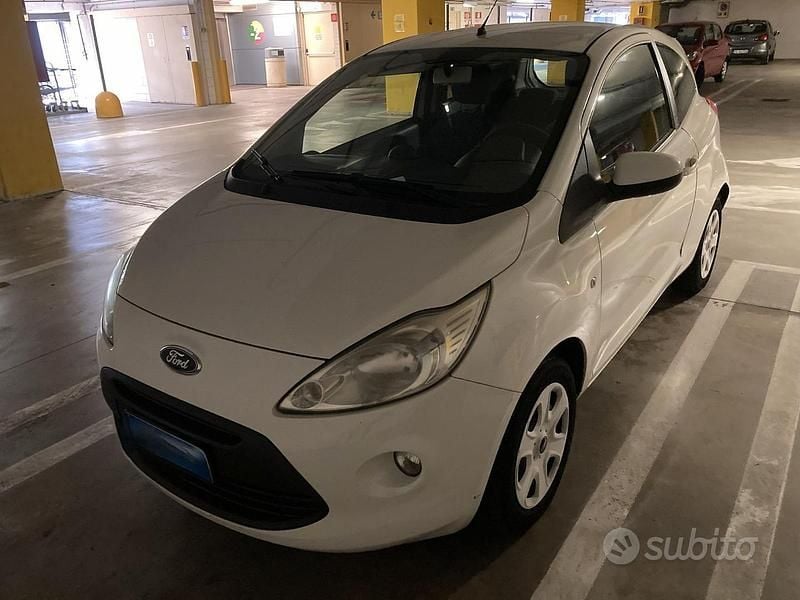 Usata Ford Ka 69 CV (50 kW) 2011 Bianco Utilitaria