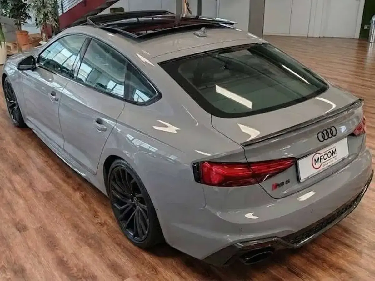 Usata Audi RS5 Sportback 450 CV (330 kW) 2022 Grigio nardo Berlina