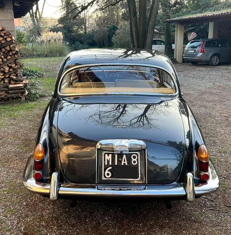 Usata Jaguar MK II S 117 CV (86 kW) 1966 Grigio Berlina