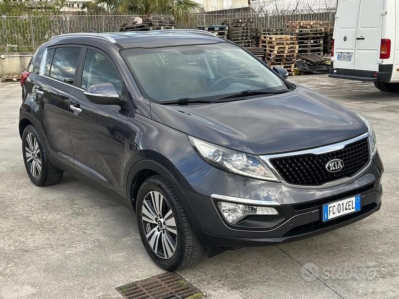 Usata Kia Sportage 116 CV (85 kW) 2016 Grigio SUV