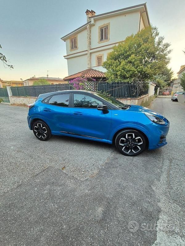 Usata Ford Puma ST-Line 125 CV (91 kW) 2020 Blu SUV
