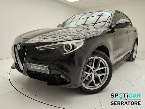 Usata Alfa Romeo Stelvio Business 210 CV (154 kW) 2017 SUV