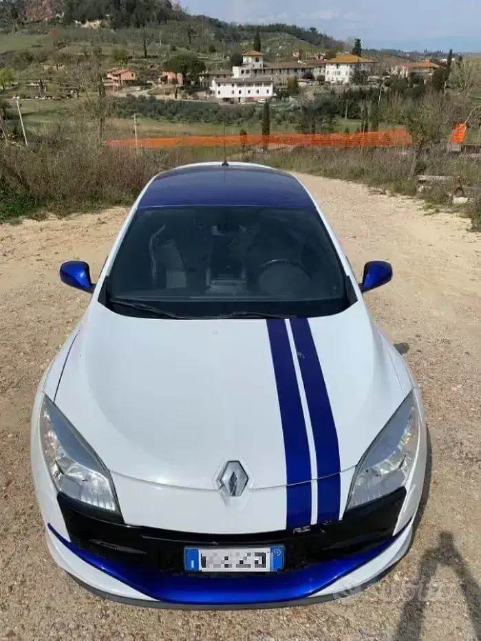Usata Renault Mégane Coupé R.S. 250 CV (183 kW) 2011 Bianco Coupé