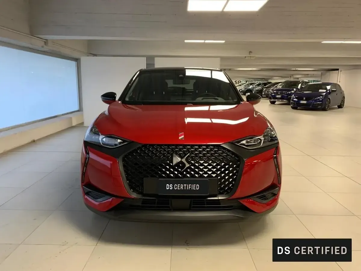 Usata DS Automobiles DS3 Crossback So Chic 102 CV (75 kW) 2020 Rosso SUV