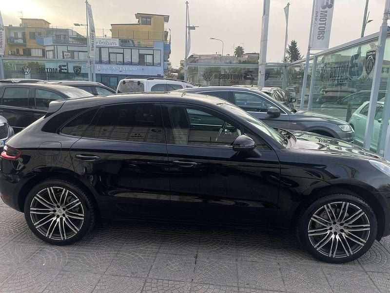 Usata Porsche Macan 250 CV (183 kW) 2017 Nero SUV