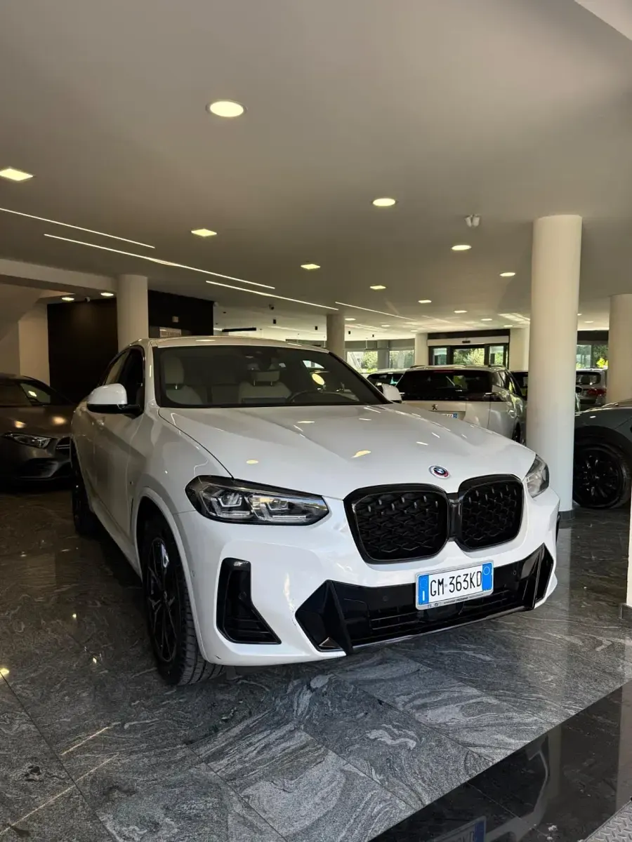Usata BMW X4 M Sport 190 CV (139 kW) 2023 Bianco SUV