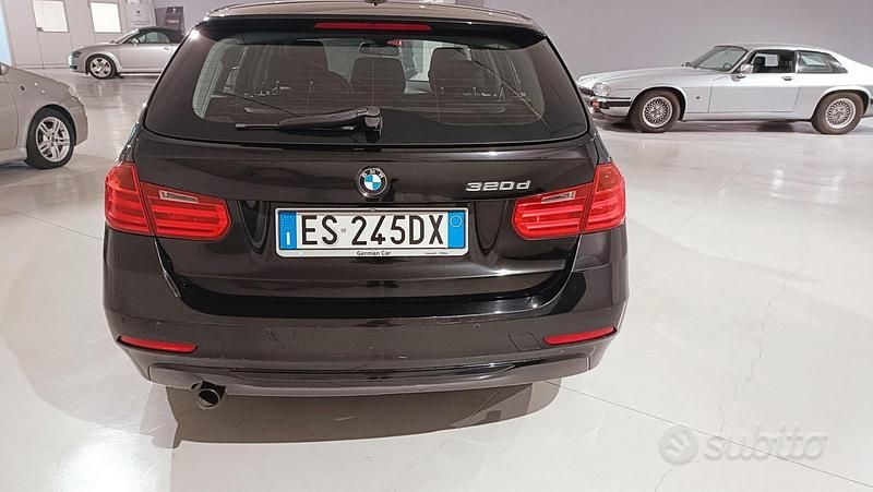 Usata BMW 320 Sport Line 2013 Nero Station wagon