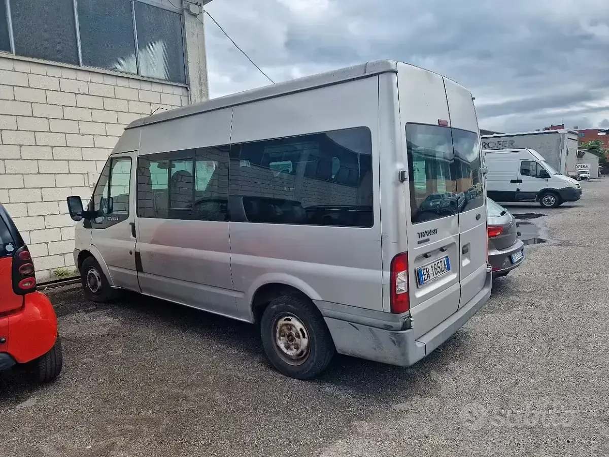 Usata Ford Transit 116 CV (85 kW) 2007 Grigio Berlina
