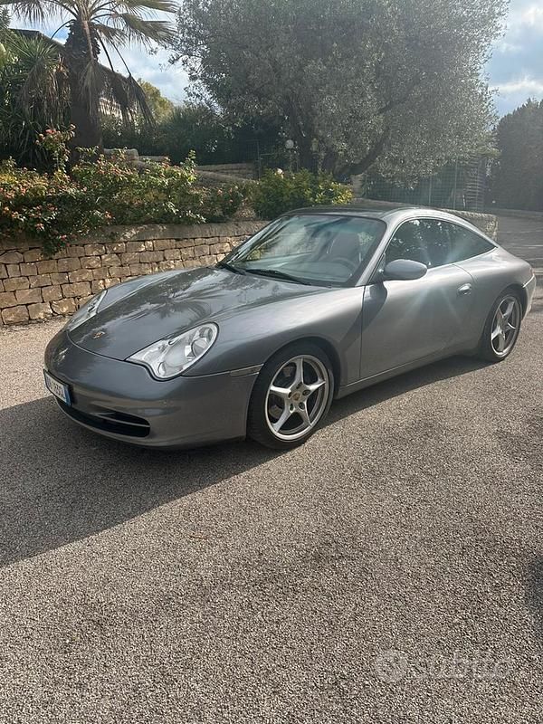 Usata Porsche 996 320 CV (235 kW) 2003 Grigio