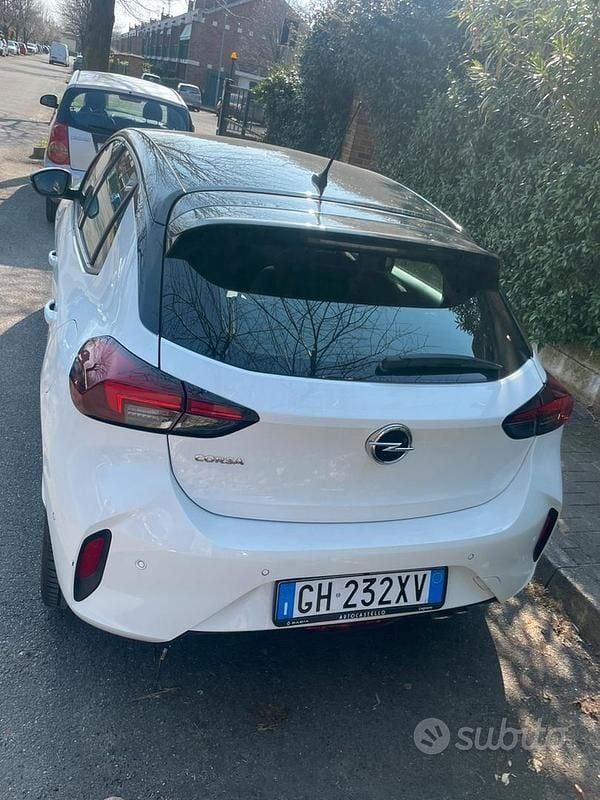 Usata Opel Corsa GS Line 131 CV (96 kW) 2022 Utilitaria