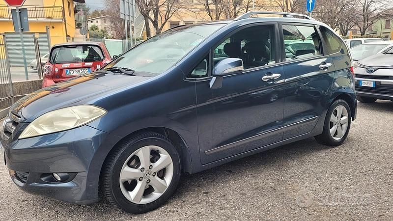 Usata Honda FR-V Executive 140 CV (102 kW) 2007 Blu Monovolume