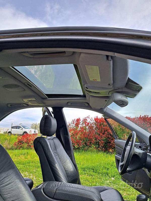 Usata Mercedes 320 224 CV (164 kW) 1999 Nero Berlina