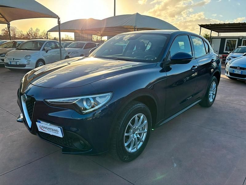 Usata Alfa Romeo Stelvio Business 210 CV (154 kW) 2018 Blu SUV