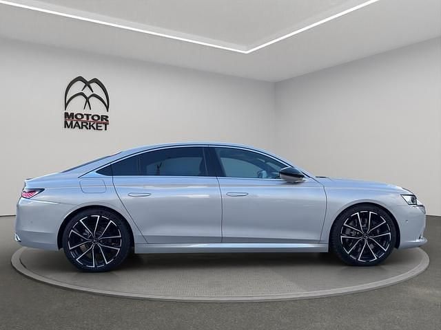 Usata DS Automobiles DS9 Rivoli Plus 360 CV (264 kW) 2023 Grigio cristallo Berlina