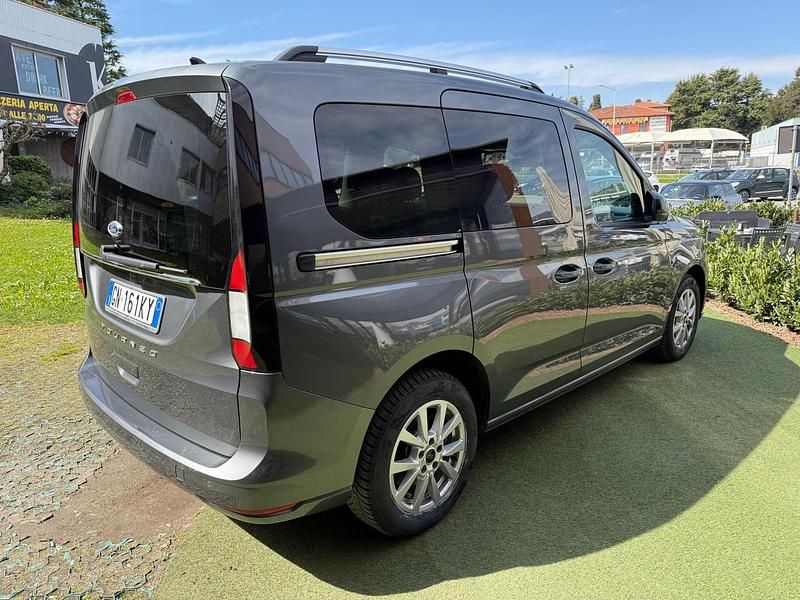 Usata Ford Tourneo Connect Titanium 122 CV (89 kW) 2023 Giallo Monovolume