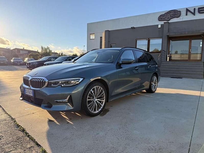 Usata BMW 320 Luxury Line 190 CV (139 kW) 2020 Station wagon