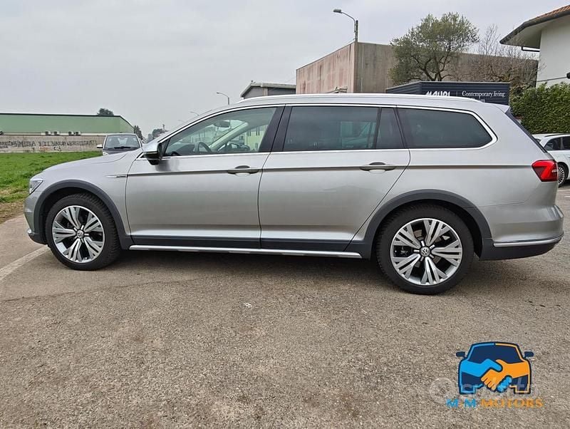 Usata VW Passat Alltrack 190 CV (139 kW) 2016 Grigio Station wagon