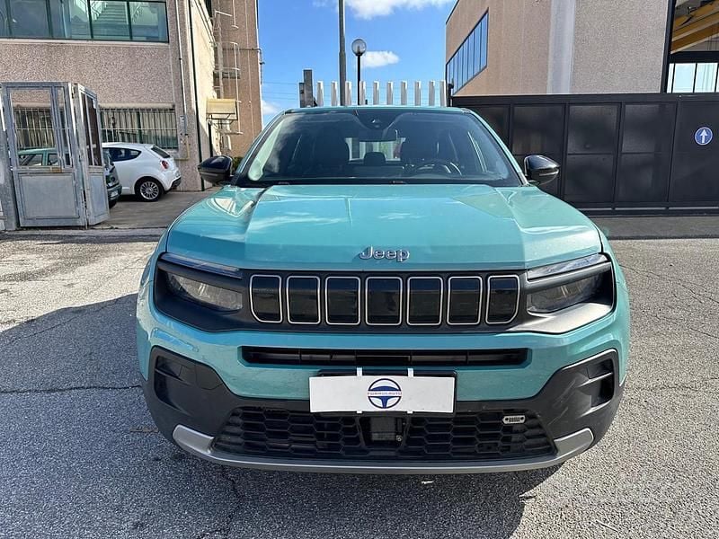 Usata Jeep Avenger Longitude 101 CV (74 kW) 2024 Grigio SUV