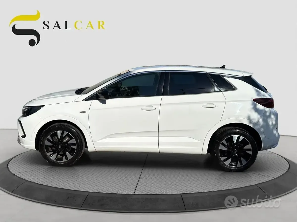 Usata Opel Grandland X Elegance 131 CV (96 kW) 2022 Bianco SUV