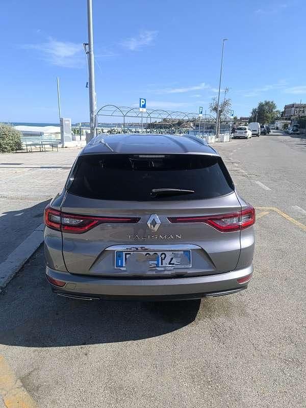 Usata Renault Talisman Initiale Paris 160 CV (117 kW) 2017 Station wagon