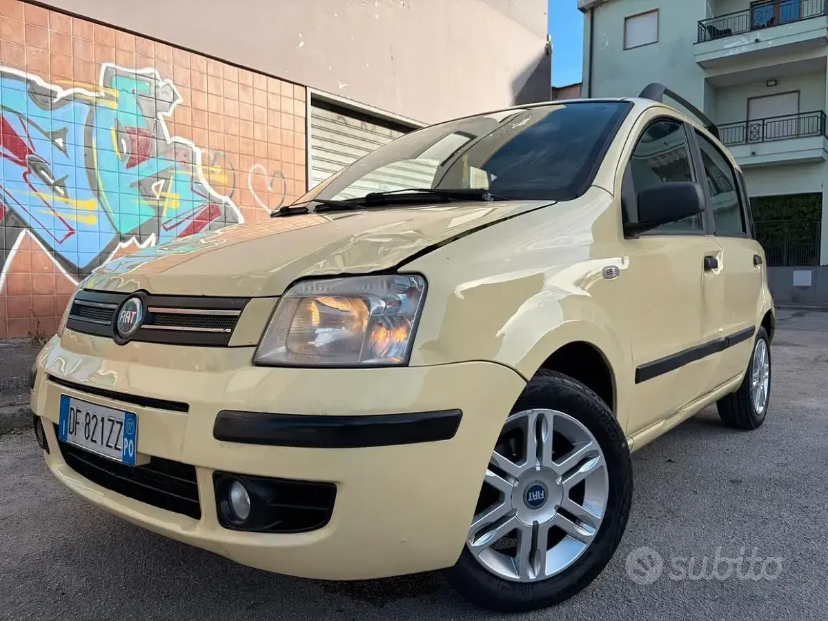 Usata Fiat Panda 60 CV (44 kW) 2007 Giallo Utilitaria
