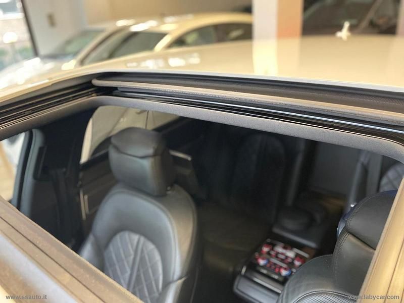 Usata Audi A8L Comfort 385 CV (283 kW) 2016 Bianco Berlina