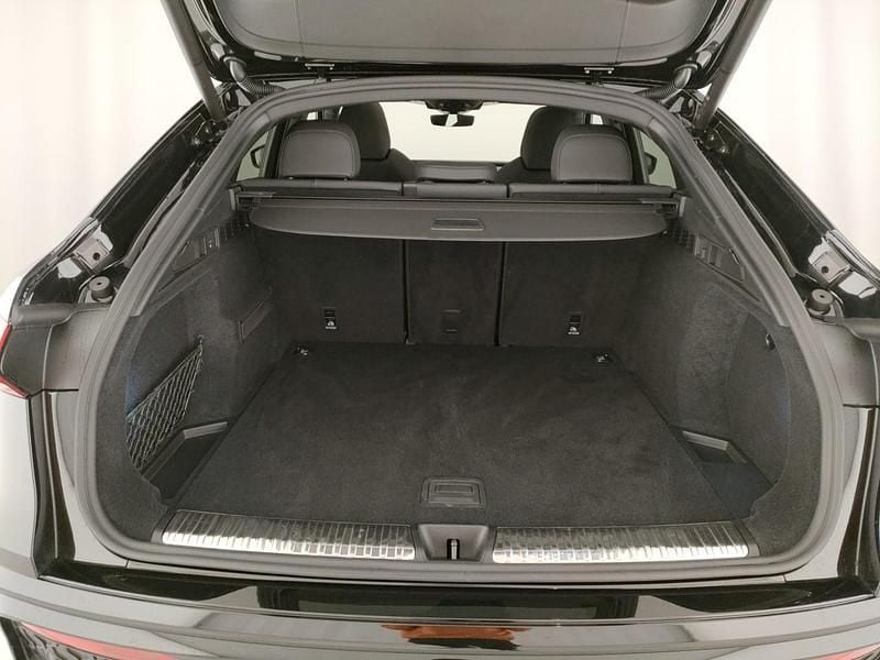 Nuova Audi Q5 Sportback S-Line 204 CV (150 kW) 2025 Nero SUV