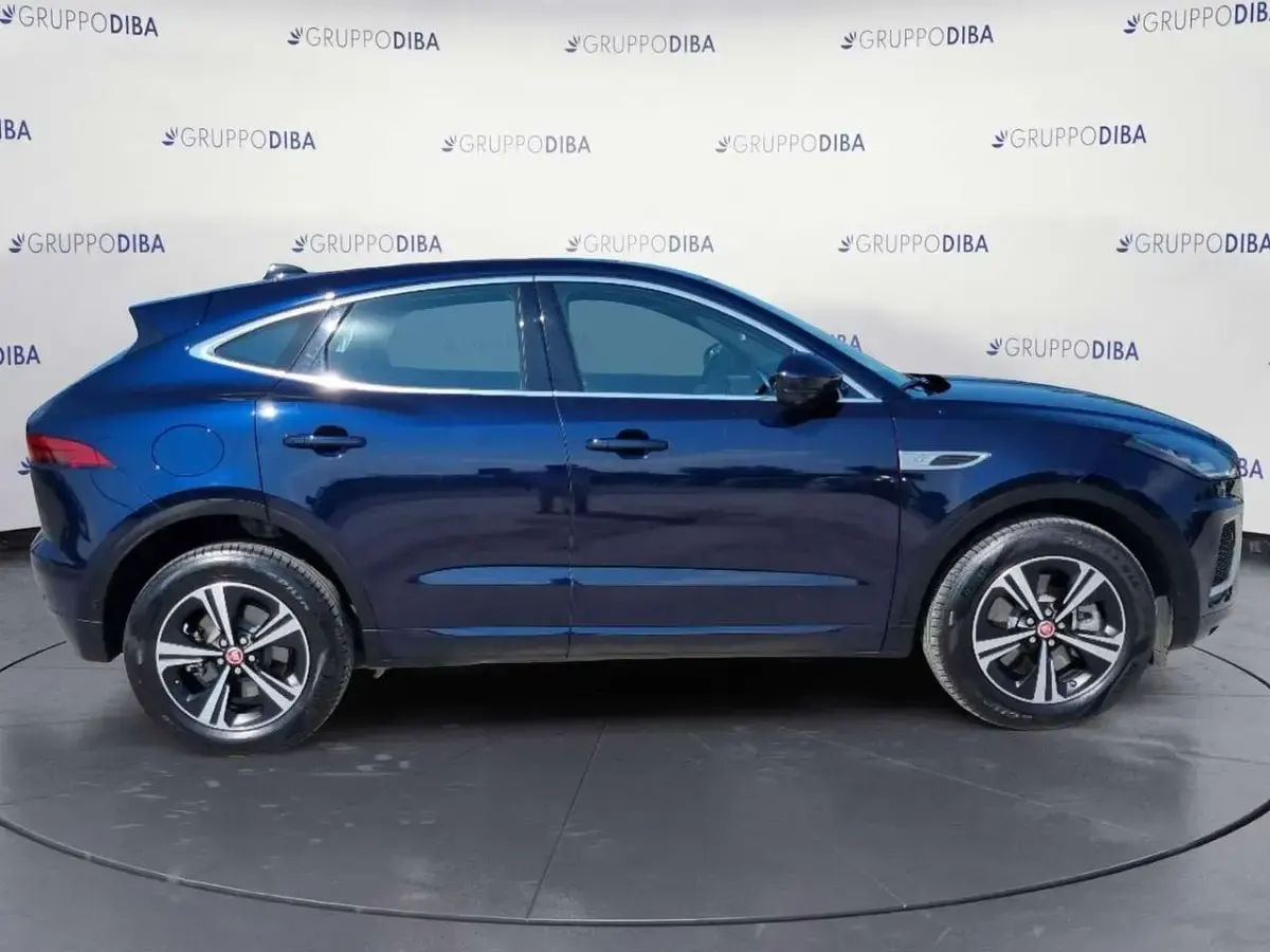 Usata Jaguar E-Pace R-Dynamic 309 CV (227 kW) 2021 Blu/azzurro SUV