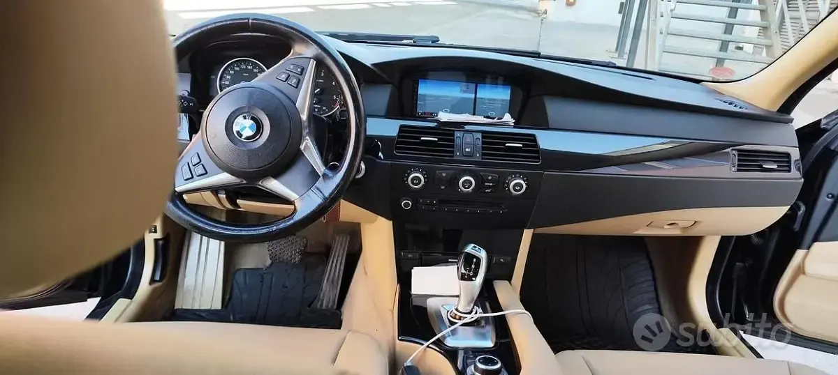 Usata BMW 520 Efficient Dynamics 177 CV (130 kW) 2009 Nero Berlina
