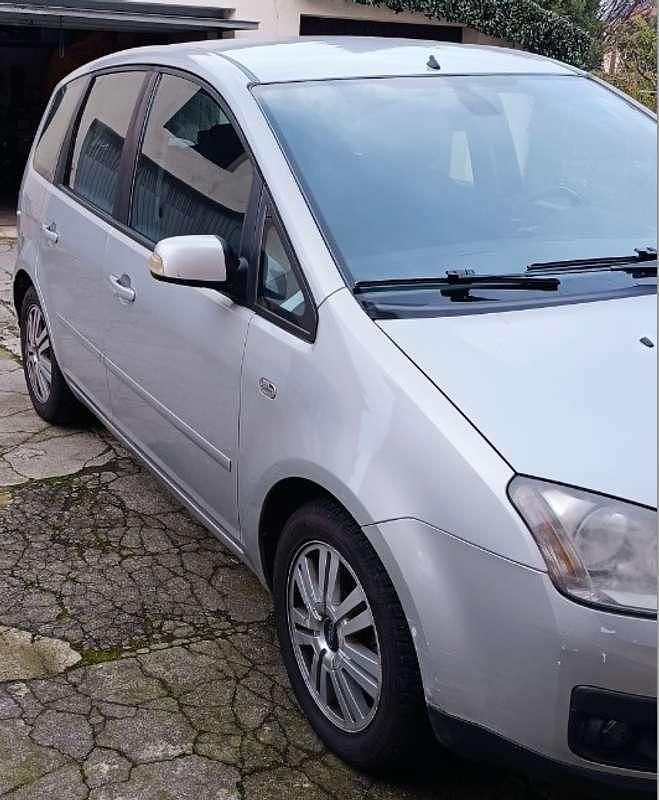 Usata Ford C-MAX Ghia 110 CV (80 kW) 2005 Argento Monovolume