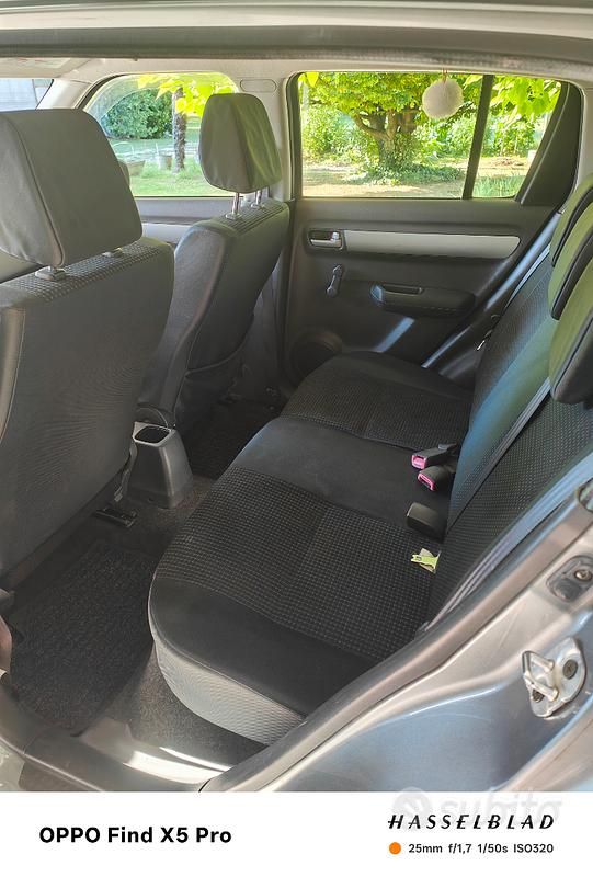 Usata 2005 Suzuki Swift Due volumi | 1900 € (Ottimo prezzo) - Immagine 1/4