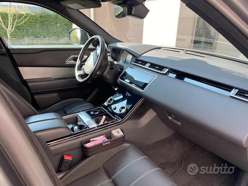 Usata Land Rover Range Rover Velar 241 CV (177 kW) 2019 Grigio SUV