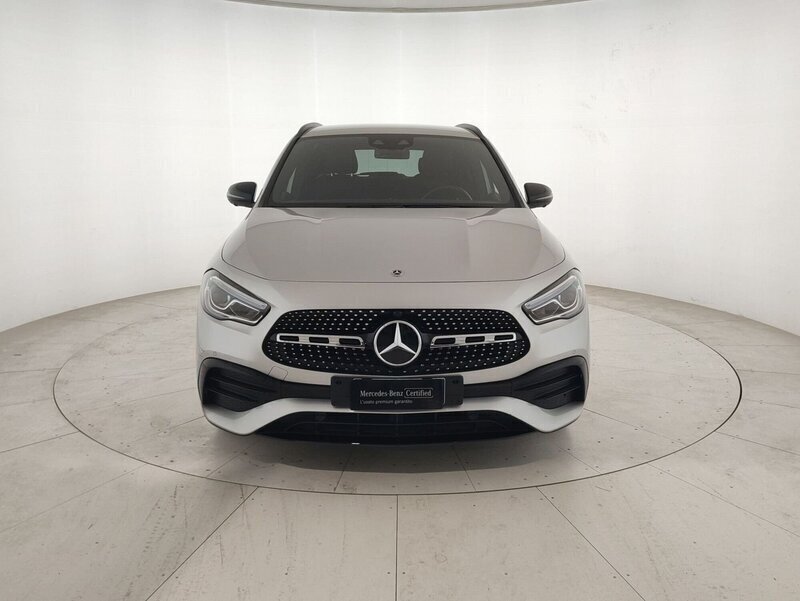 Usato 2020 Mercedes 200 1.3 Benzin 163 CV (38.000 €)
