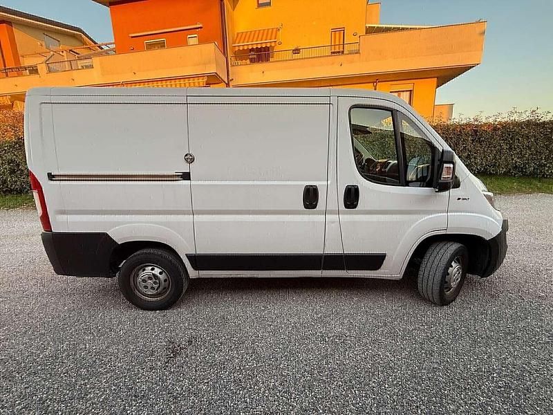Usata Fiat Ducato 131 CV (96 kW) 2019 Bianco Furgone