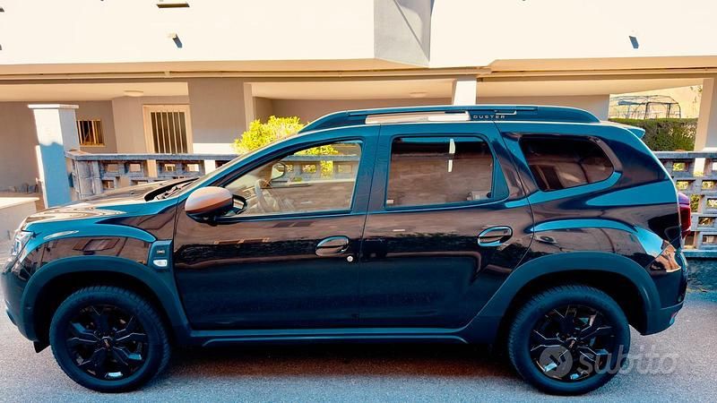 Usata Dacia Duster Extreme 101 CV (74 kW) 2023 Nero SUV