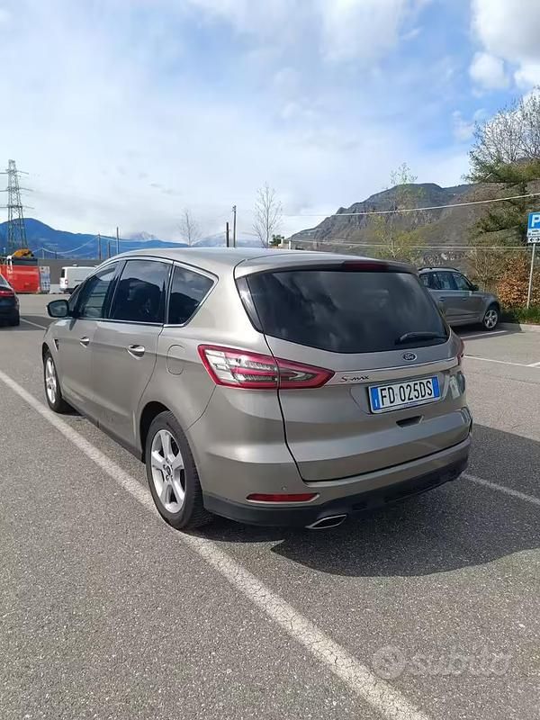 Occasion Ford S-MAX Titanium 180 PK (132 kW) 2016 Grijs MPV