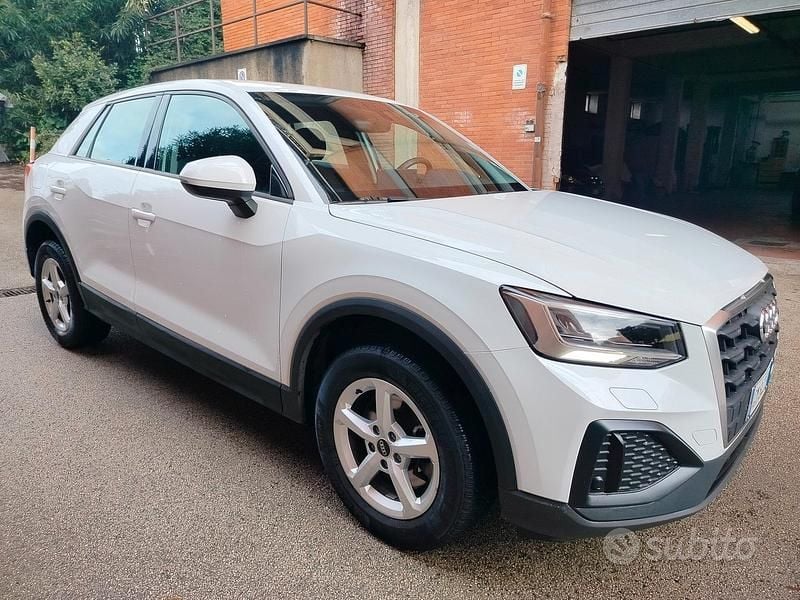 Begagnad Audi Q2 Business 150 HK (110 kW) 2022 Vit SUV
