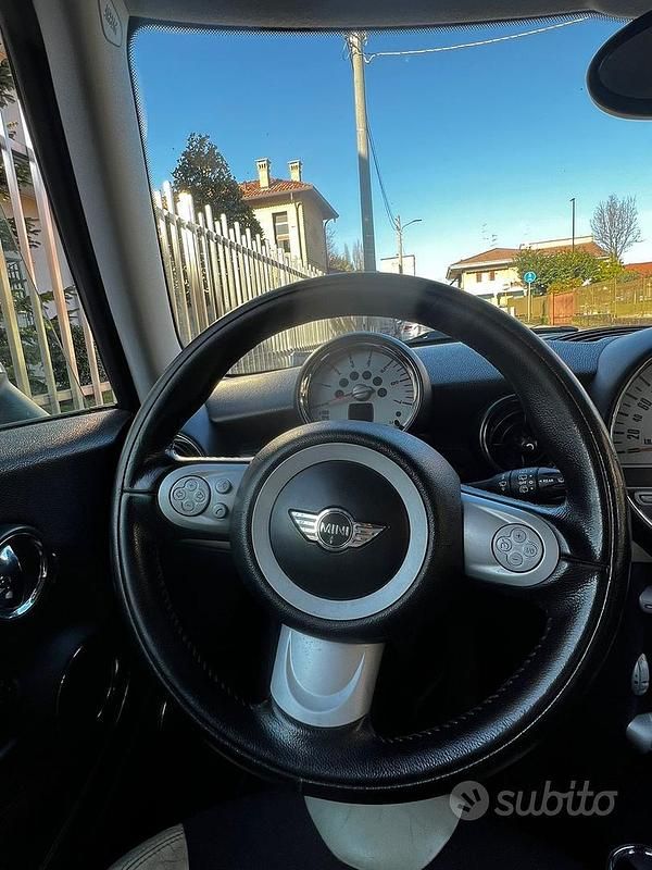 Usata Mini Cooper 112 CV (82 kW) 2012 Bianco Utilitaria