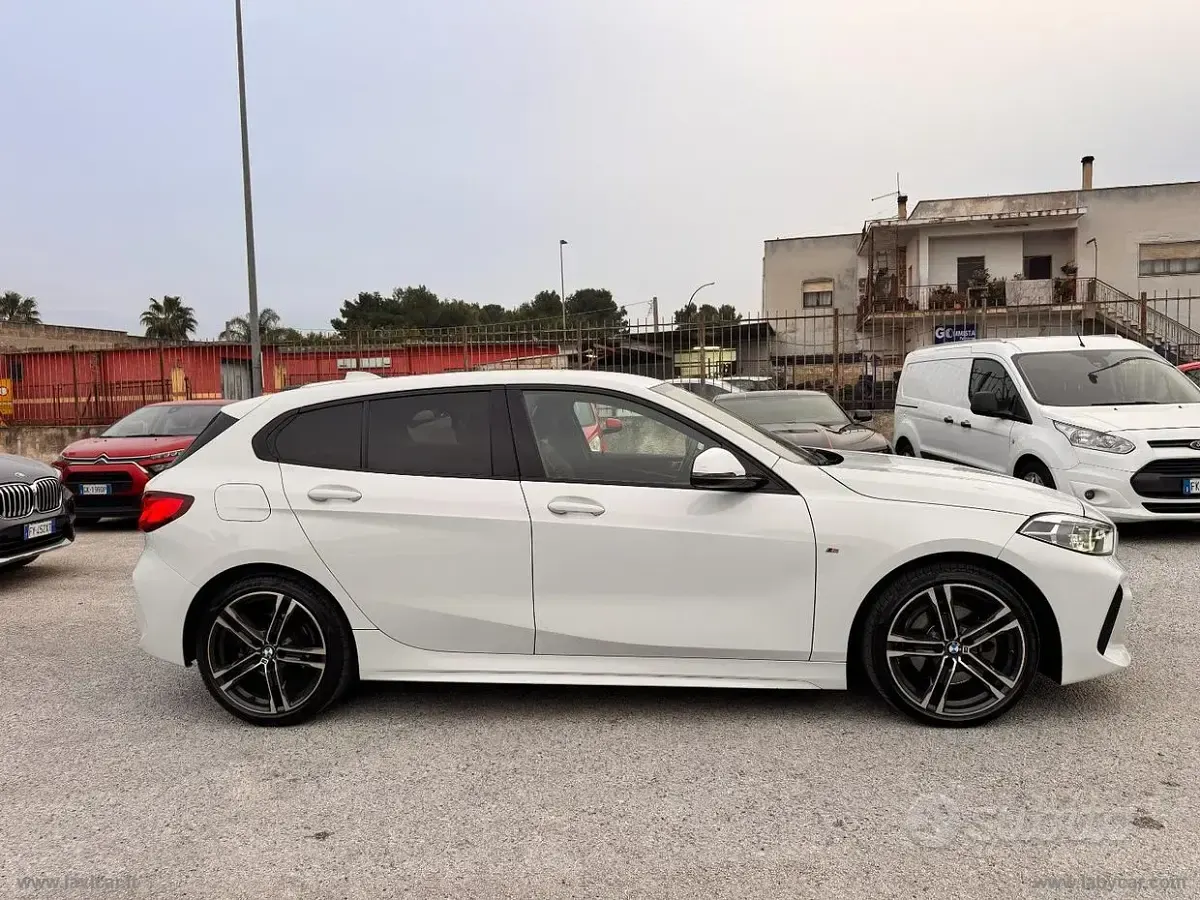 Gebraucht BMW 118 M Sport 150 PS (110 kW) 2021 Weiß Kleinwagen