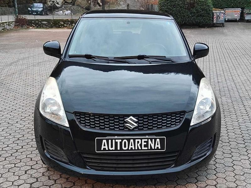 Second-hand Suzuki Swift GL 94 CP (69 kW) 2013 Negru Berlinǎ