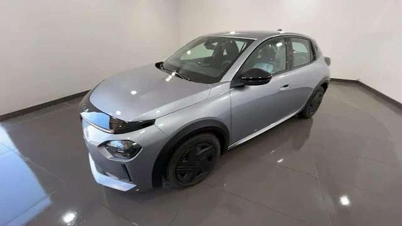 Grigio Nuova 2025 Lancia Ypsilon Due volumi | 20.590 € (Buon prezzo) - Immagine 1/4