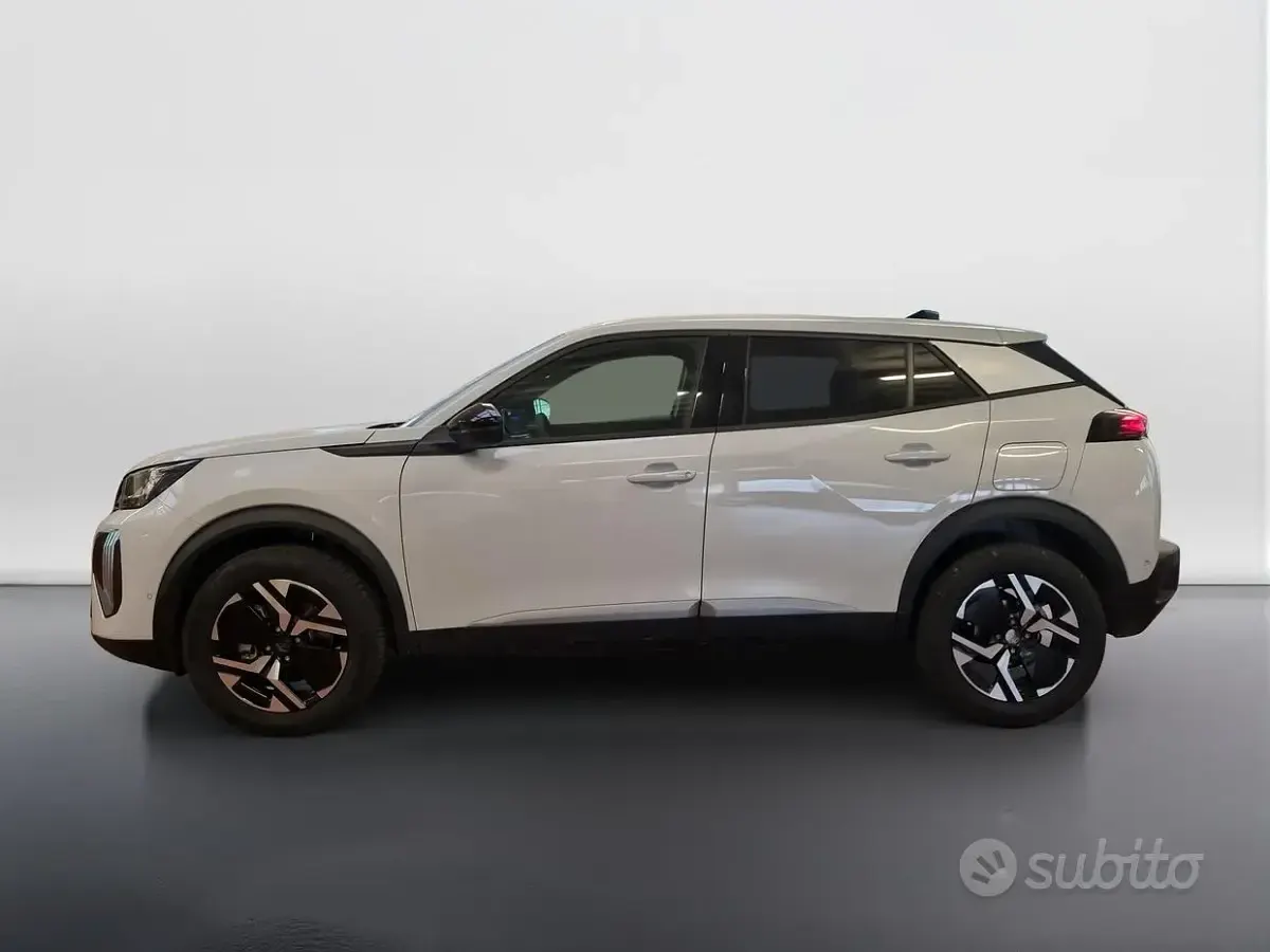 Nuova Peugeot 2008 Allure 110 CV (80 kW) 2026 Grigio selenium SUV