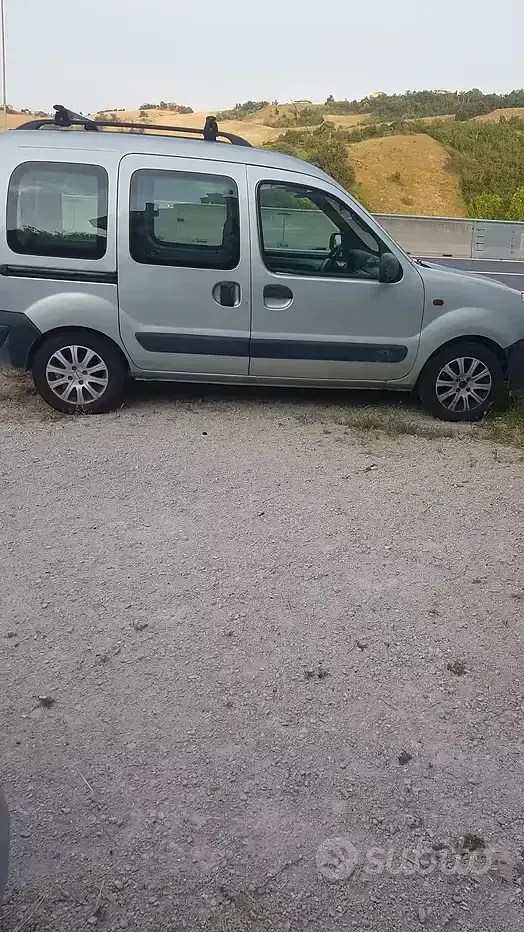 Usata Renault Kangoo 82 CV (60 kW) 2005 Monovolume