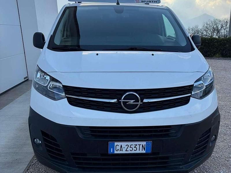 Usata Opel Vivaro-e Combi Enjoy 120 CV (88 kW) 2020 Bianco Monovolume