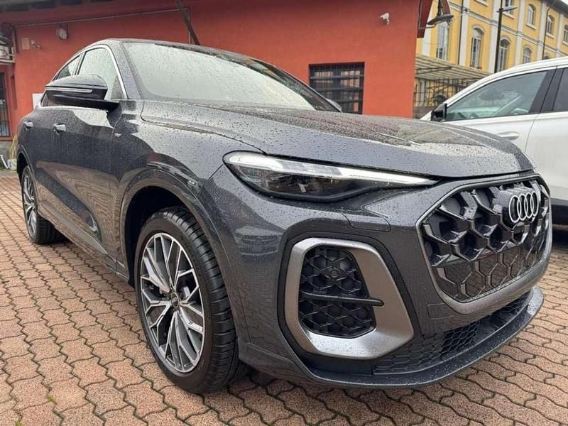 Nuova Audi Q5 S-Line 204 CV (150 kW) 2025 Grigio SUV