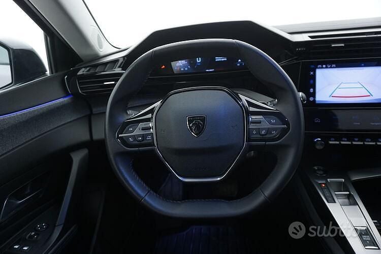 Usata Peugeot 308 SW Allure 131 CV (96 kW) 2022 Grigio Station wagon